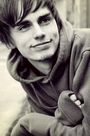 erkek_avatarlari_yakisikli_erkekler (8)-3e2.jpg